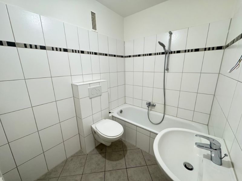 2,5-Zimmer-Wohnung mit Südwest-Balkon und praktischen Abstellraum - Photo 3